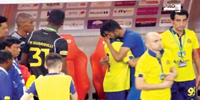 عاقبوا المتجاوزين في حضرة الملك أو استقيلوا 