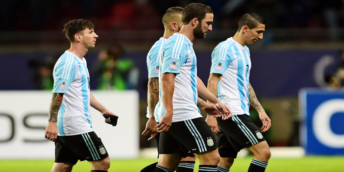  نجوم الأرجنتين يخرجون بالتعادل أمام الباراجواي