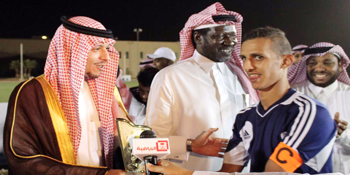  الأمير سعود بن نهار والسقا يتوجان الفائزين