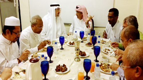 الملحقية الثقافية السعودية بماليزيا تقيم حفل الإفطار الرمضاني للمبتعثين السعوديين 