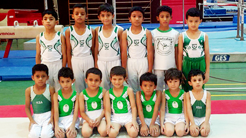  لقطة جماعية لبراعم مراكز الجمباز بالمملكة