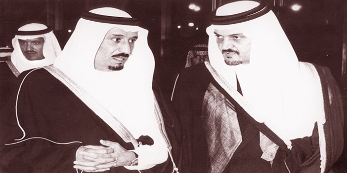  خادم الحرمين في صورة تاريخية مع الأمير سعود الفيصل