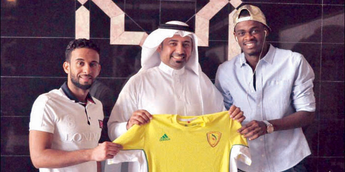  جانب من توقيع نادي نجران مع اللاعب عبدالعزيز تكروني