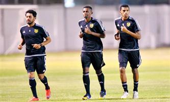 لاعبو الاتحاد يعطلون انتقال «عوض خريص».. ومندش يقترب من هجر.. والفحوصات تؤكد سلامة شهيل 