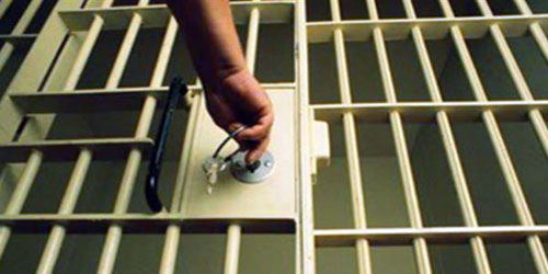 «فاعل خير» يتكفل بإطلاق سراح 39 سجيناً بما يقارب الثلاثة ملايين 