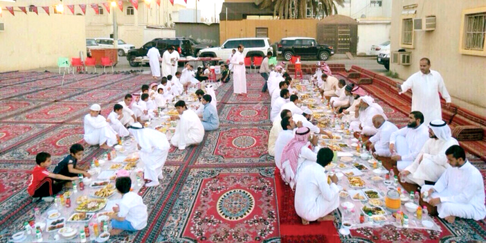 المأكولات الحجازية تتصدّر موائد الإفطار الرمضانية في جدة 