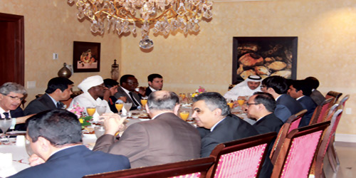  السفير السديري يقيم حفل إفطار للسفراء العرب والمسلمين في كندا