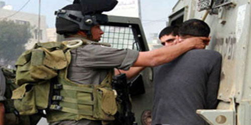 اعتقال 11 فلسطينيًا بينهم 4 من عائلة واحدة وقت السحر 