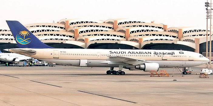 مطار الملك خالد الدولي: انقطاع إلكتروني أثر في مغادرة 12 رحلة دولية 