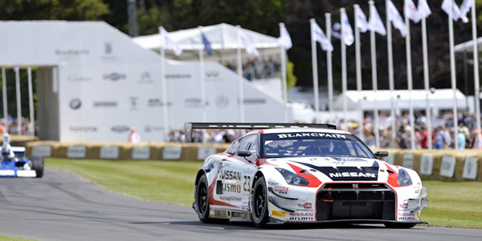 نيسان تحقق انتصارات جديدة في مهرجان غودوود للسرعة 