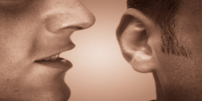 بلادنا مستهدفة.. وأعداؤنا ينشطون: 