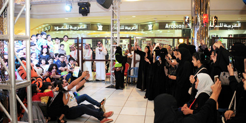 مخيمات واجهة الدمام البحرية تستقبل زوارها يومياً 