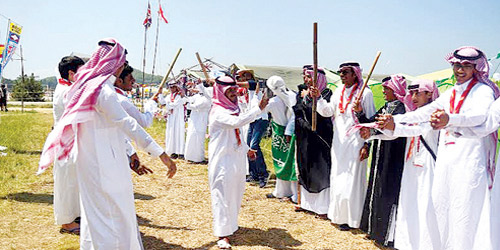  كشافو المملكة خلال عرضهم الثقافة السعودية