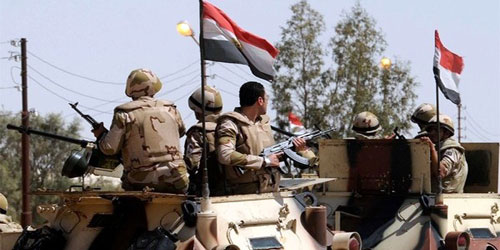 الجيش المصري يدمر مخزناً للمواد المتفجرة بسيناء 