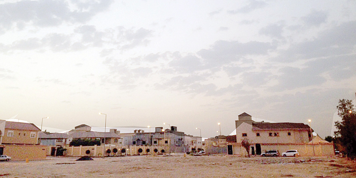  قطع من السحب في عزِّ الصيف في الرياض