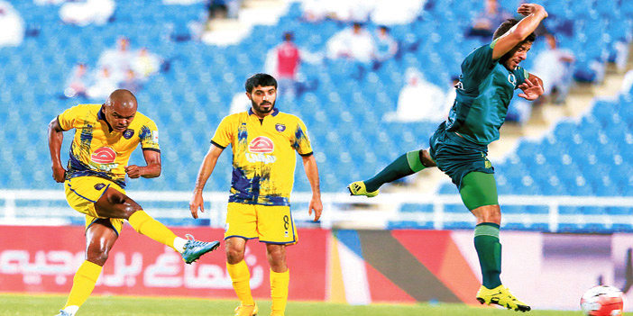  أحمد الزين برز في لقاء الأهلي بشكل كبير