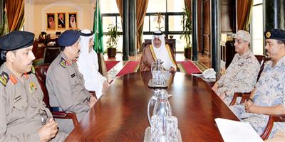 الأمير فهد بن سلطان يرأس اللجنة الأمنية ويلتقي المسؤولين في جامعة تبوك 
