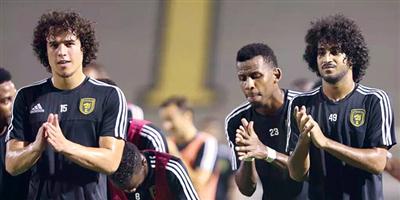 الاتحاد يغلق تدريباته تحضيرًا للقاء الرائد.. والإدارة تتفق مع «نور والمنتشري» لتجديد موسم آخر 