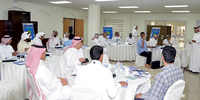  جانب من الدورة