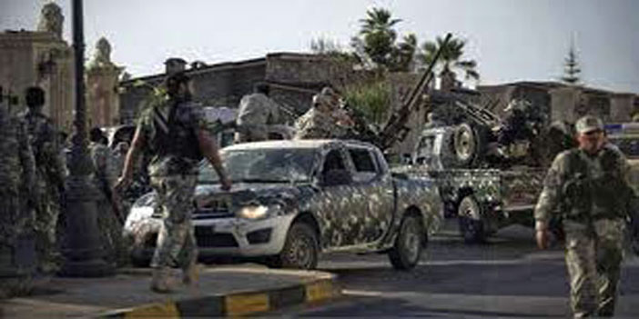 مقتل 4 جنود في اشتباكات مع متشددين 
