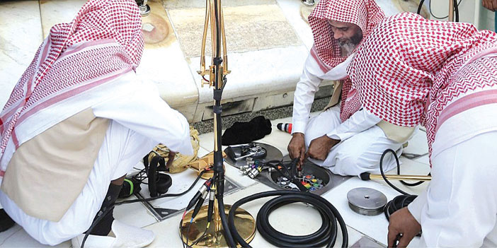 1400 سماعة مدعومة بـ(942) سماعة إلكترونية في التوسعة السعودية الثالثة بالمسجد الحرام 