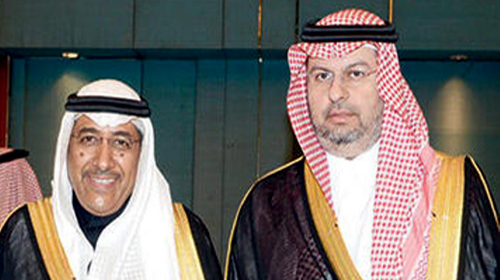  الأمير عبدالله بن مساعد وبجواره أحمد المقيرن