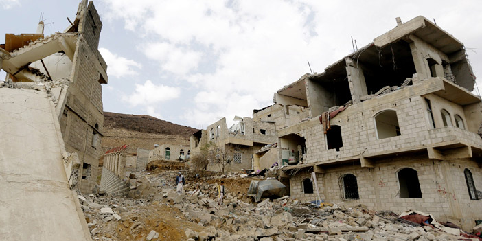  أحد أوكار القيادات الحوثية في صنعاء بعد أن دمرته طائرات التحالف