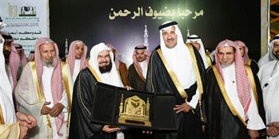 الأمير فيصل بن سلمان يفتتح كلية المسجد النبوي 