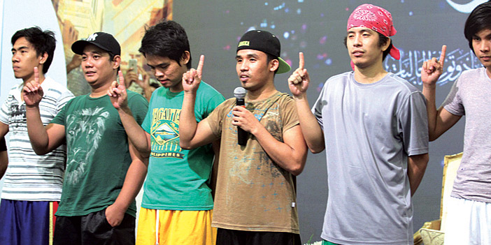 23 فلبينياً يعتنقون الإسلام خلال دوري المدينة الشبابية لكرة السلة 