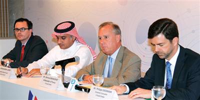 السفير الفرنسي لـ«الجزيرة»: علاقاتنا متميزة.. وسنناقش التصنيع العسكري 