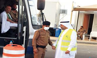 النقل ترصد 180 مخالفة نقل عام على الحافلات بمداخل مكة المكرمة 