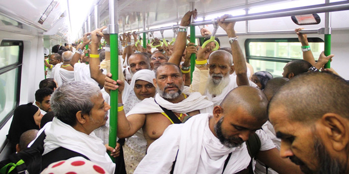 بعد توقف نظام إغلاق أبواب القطار لمدة 25 دقيقة 