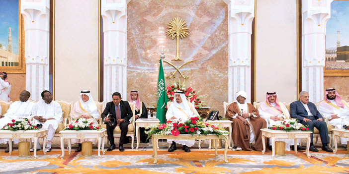 أقام حفل الاستقبال السنوي لقادة الدول ورؤساء الوفود أمس بمنى 