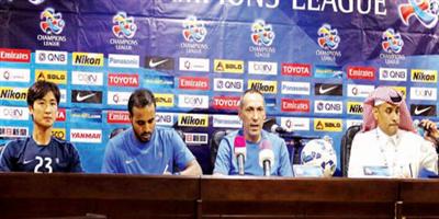 دونيس: إيقاف «ديقاو» غير احترافي.. وماذا عن «فلوريس» لخويا؟! 