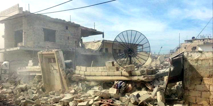  آثار قصف الطيران الروسي لمنازل المدنيين