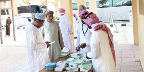 الشؤون الإسلامية تودع الحجاج بهدية خادم الحرمين 