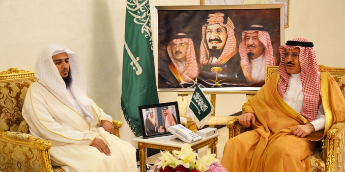  الأمير مشعل يلتقي رئيس المحكمة العامة بالمنطقة