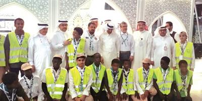 وزير الحج يتفقد مطار الأمير محمد بن عبدالعزيز الدولي 