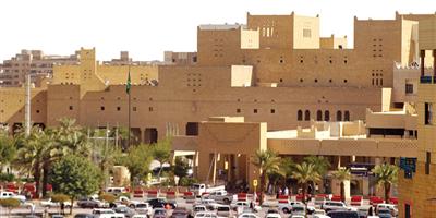 وسط الاندفاع للعمارة الحديثة.. لماذا فقدت المدينة السعودية لمساتها التراثية؟ 