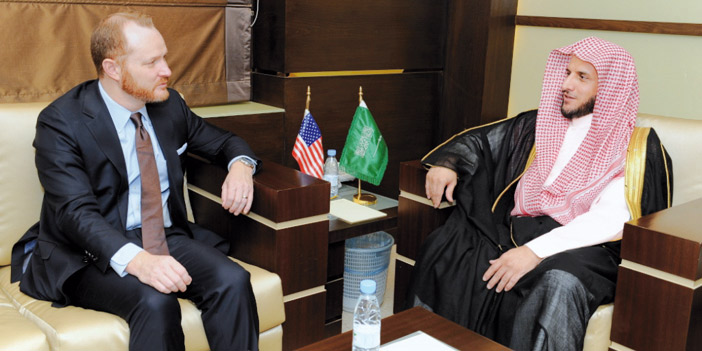 وكيل وزارة العدل للشؤون القضائية يستقبل رئيس القسم السياسي بالسفارة الأمريكية 