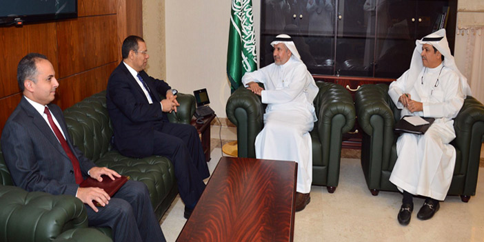 الدكتور عبدالله الربيعة يلتقي السفير المصري لدى المملكة 