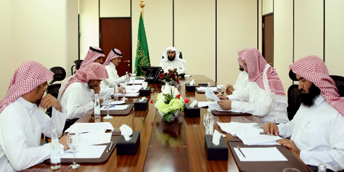  د. اليوسف مترئسا الاجتماع