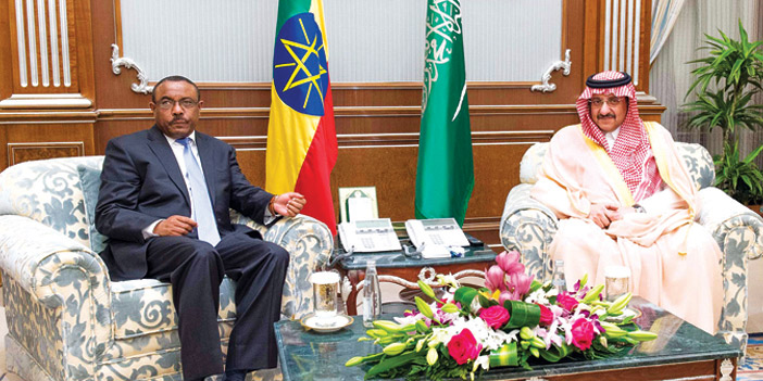 ولي العهد يعقد اجتماعاً مع رئيس وزراء إثيوبيا 
