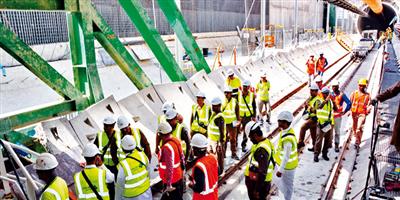 الدفاع المدني يطلع على إجراءات السلامة في مشروع قطار الرياض 