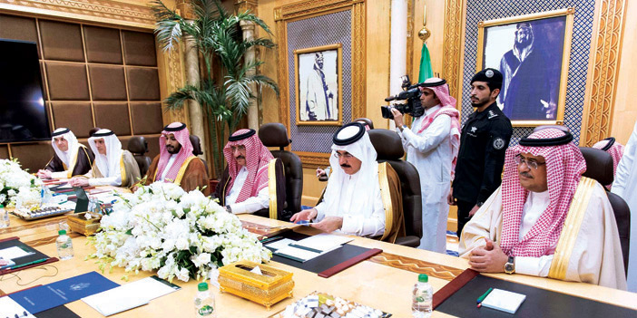 خلال اجتماع في الرياض بحضور ولي ولي العهد تناول العلاقات الثنائية بين البلدين الصديقين 