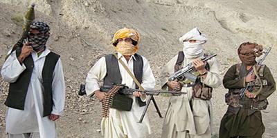 طالبان الأفغانية تداهم منطقة تعرضت لزلزال شديد 