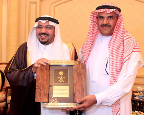 أمير منطقة القصيم: محمد السويلم رجل خير وعطاء وأعماله تشهد له 