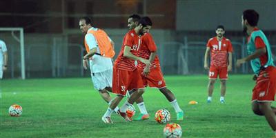 الرائد يصحح الأخطاء ويتأهب للقادسية بالمناورات 