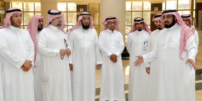  زيارة محافظ الخرج لمدينة التمور ببريدة