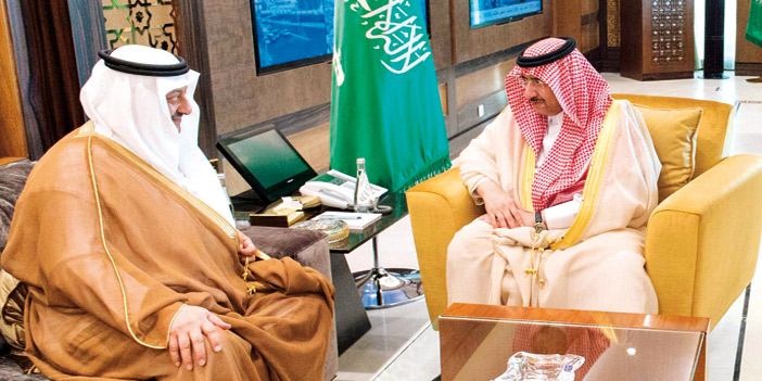 حثهم على الأمانة والإخلاص وتمثيل المملكة بما يعزِّز دورها الإقليمي والدولي 